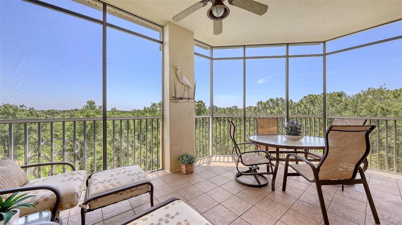 6465 Watercrest Way, Unit 404, Lakewood Ranch, FL 34202 Photo