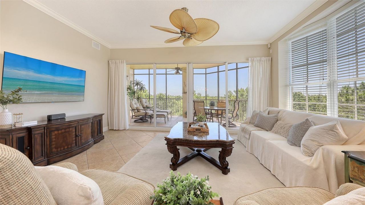 6465 Watercrest Way, Unit 404, Lakewood Ranch, FL 34202 Photo