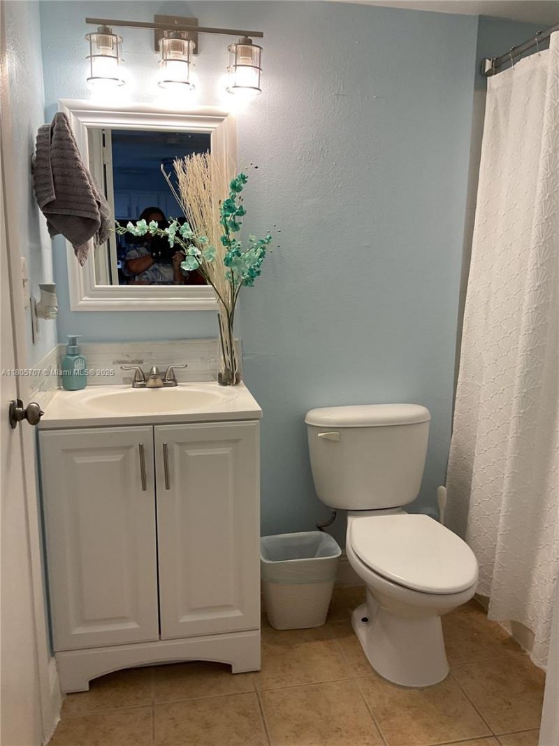 Please Call For Address, Unit 301, Pembroke Pines, FL 33025 Photo