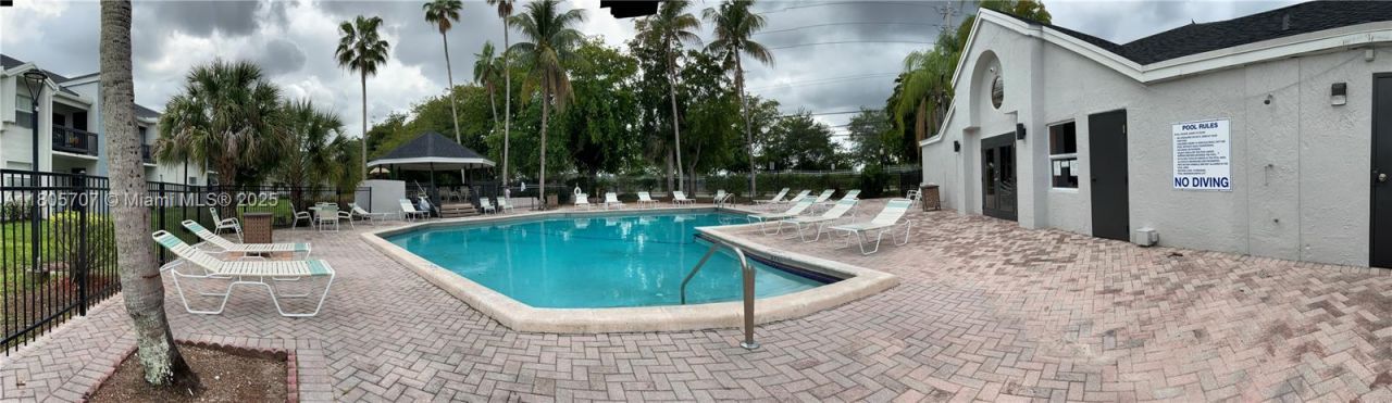 Please Call For Address, Unit 301, Pembroke Pines, FL 33025 Photo