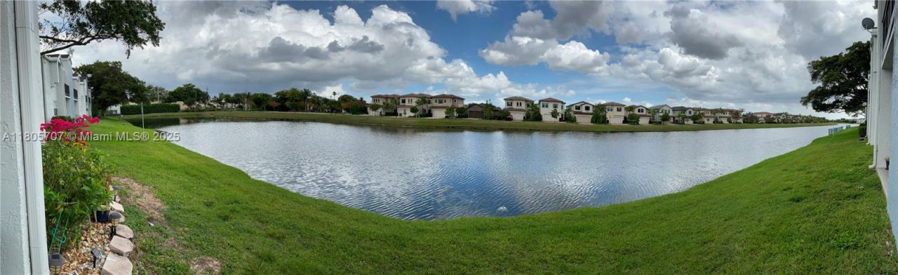 Please Call For Address, Unit 301, Pembroke Pines, FL 33025 Photo