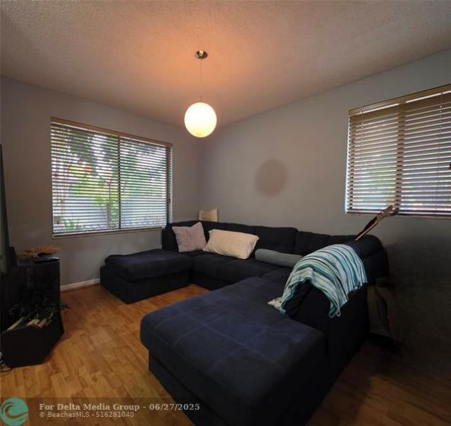 817 SE 12th Ct, Unit 1, Fort Lauderdale, FL 33316 Photo