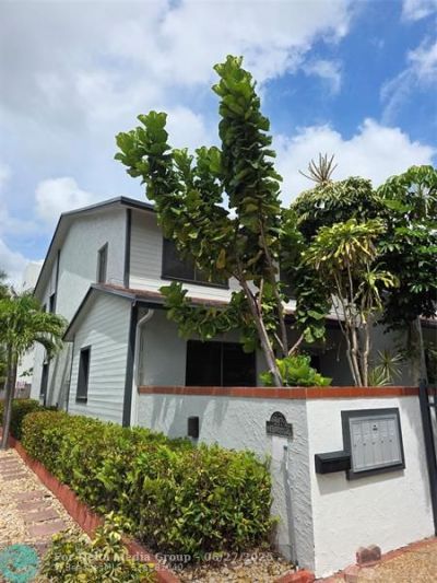 817 SE 12th Ct, Unit 1, Fort Lauderdale, FL 33316 Photo