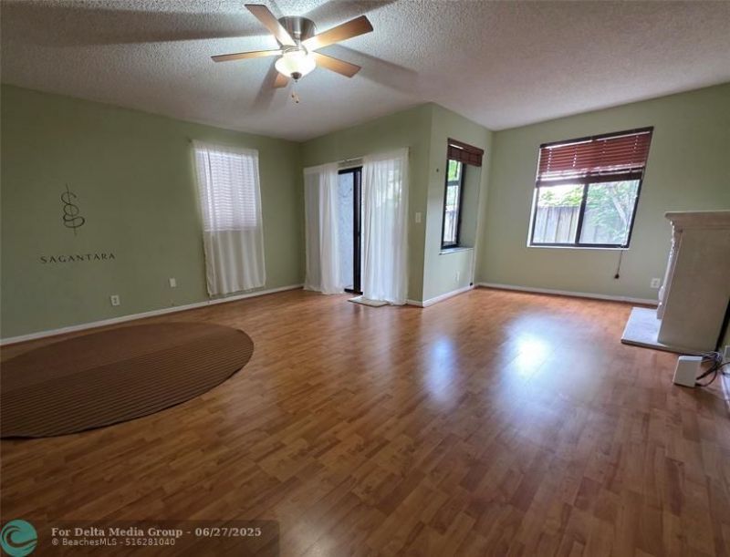 817 SE 12th Ct, Unit 1, Fort Lauderdale, FL 33316 Photo