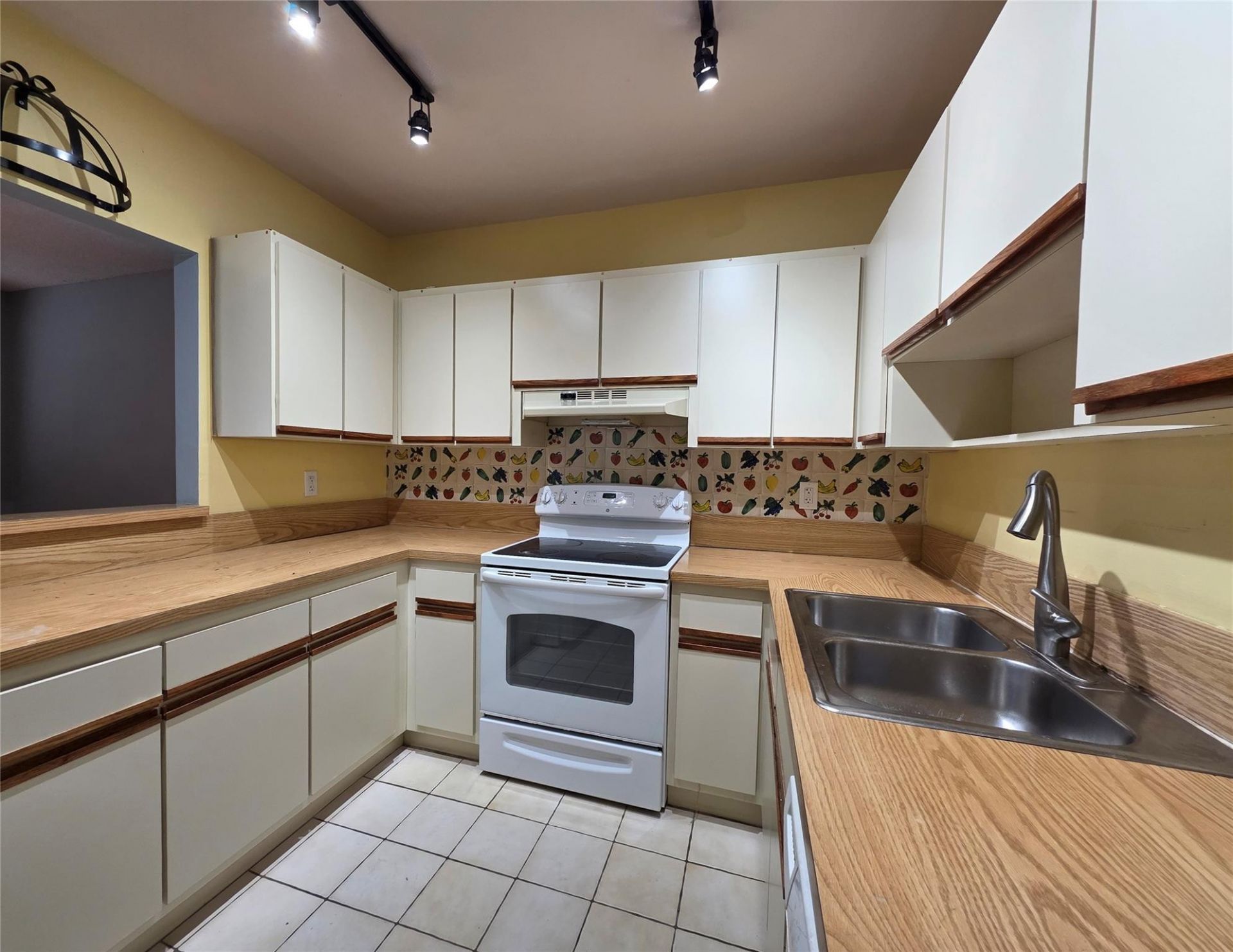 817 SE 12th Court, Unit 1, Fort Lauderdale, FL 33316 Photo