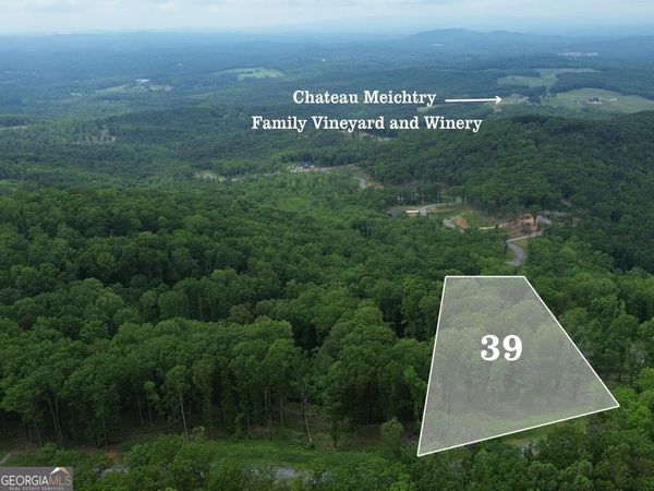 39 High Summit Drive, Talking Rock, GA 30175