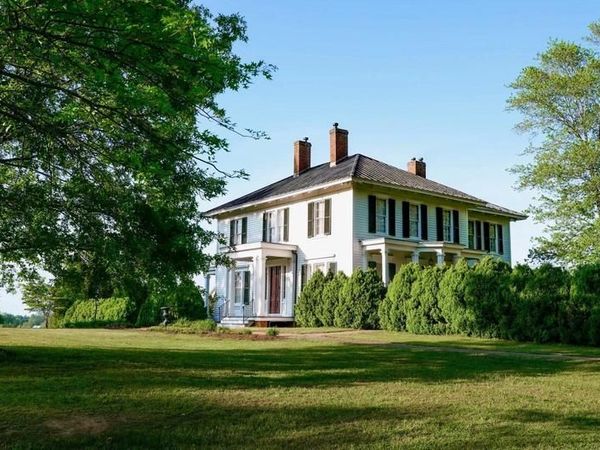 11441 GRUB HILL CHURCH RD, AMELIA COURT HOUSE, VA 23002