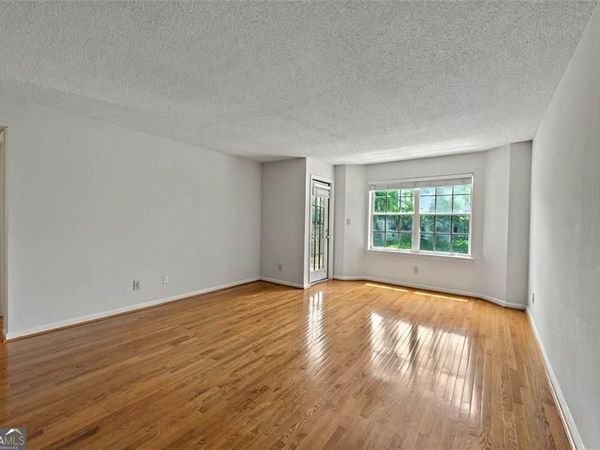 4106 CHASTAIN PARK Court NE, Atlanta, GA 30342