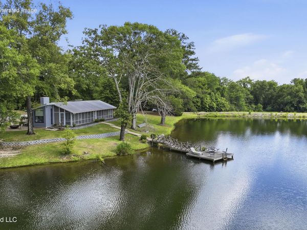 683 Cedar Hill Road, Flora, MS 39071