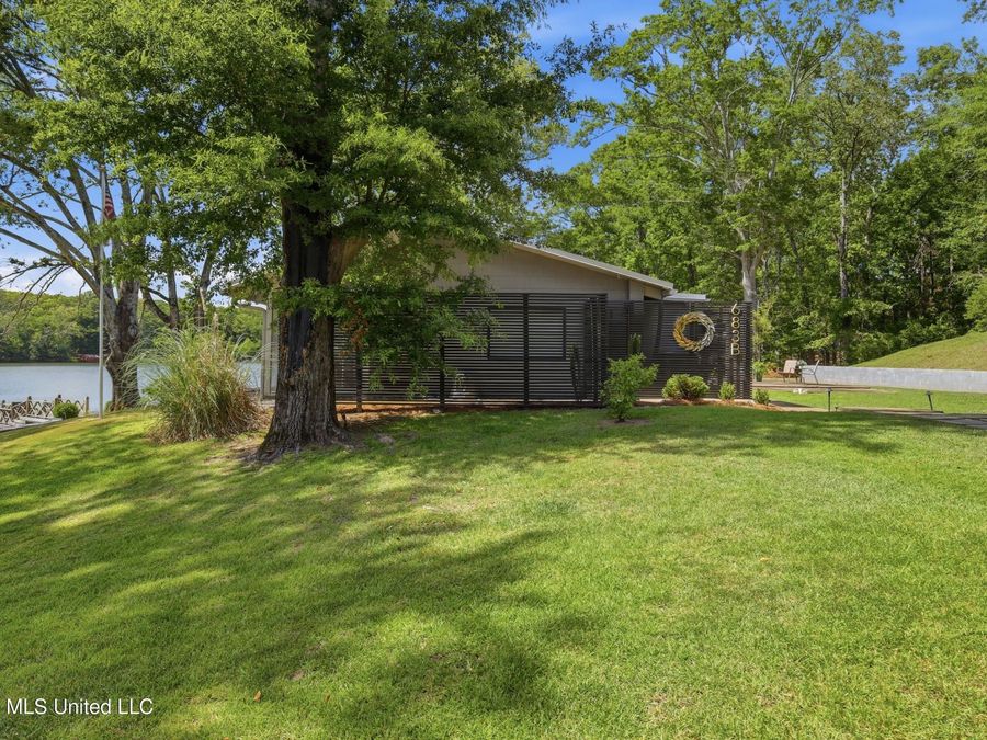 Property Image 93