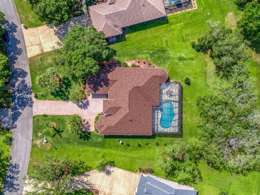 Property Image 100
