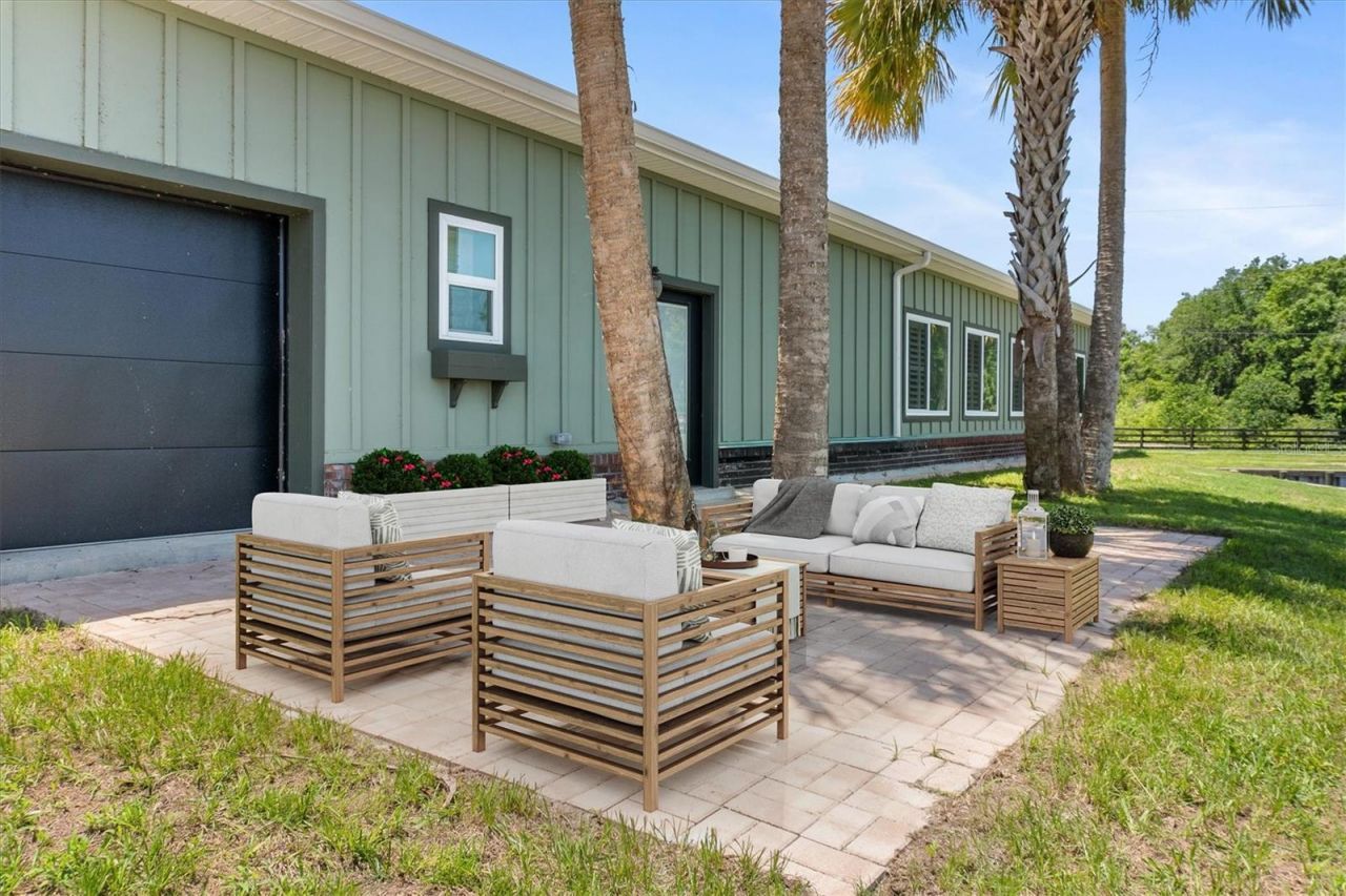 3943 NW 219th Street Road, Micanopy, FL 32667 Photo