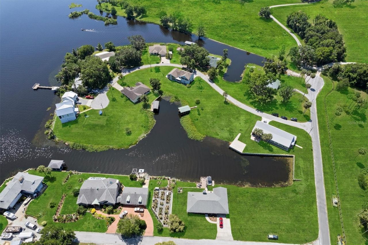 3943 NW 219th Street Road, Micanopy, FL 32667 Photo