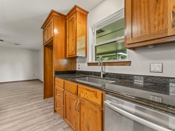 2901 Caroljack Dr, Baton Rouge, LA 70816