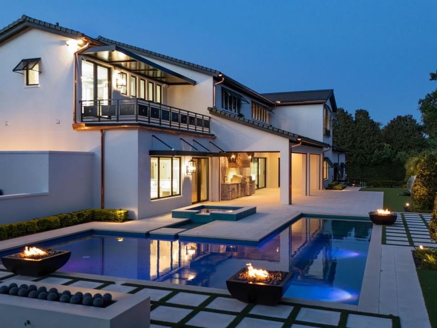 Property Image 100