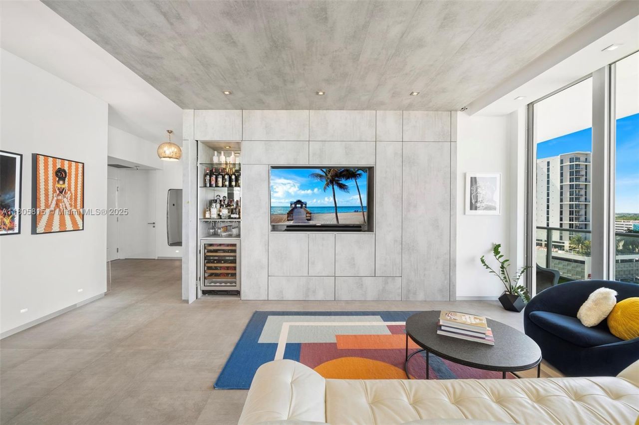 3470 E Coast Ave, Unit H1201, Miami, FL 33137 Photo