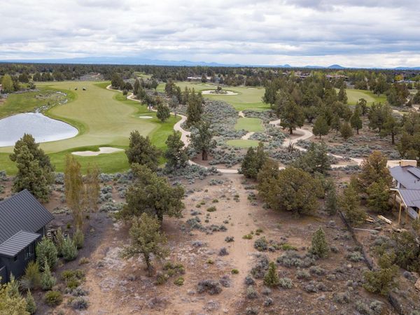 23127 Watercourse Way, Unit 51, Bend, OR 97701