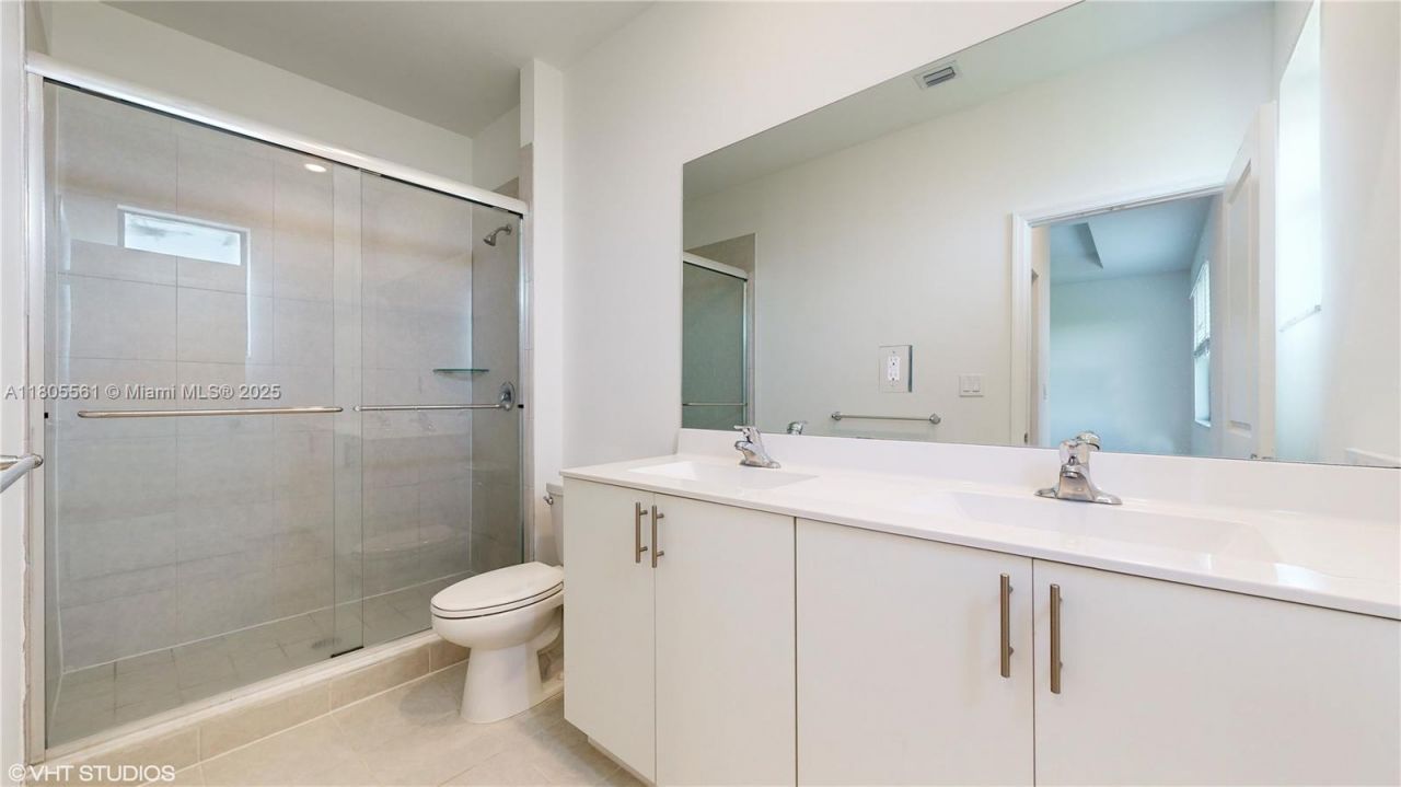 10004 SW 231 Ln, Miami, FL 33190 Photo