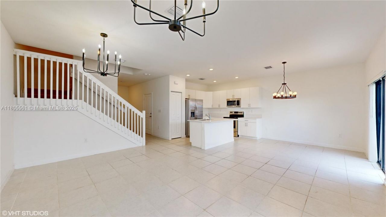 10004 SW 231 Ln, Miami, FL 33190 Photo