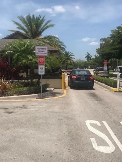 12500 SW 5th Ct, Unit 210M, Pembroke Pines, FL 33027 Photo