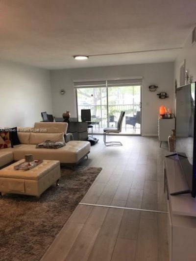 12500 SW 5th Ct, Unit 210M, Pembroke Pines, FL 33027 Photo