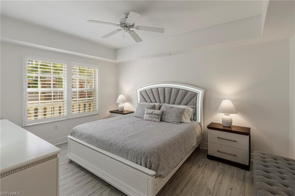 410 Bayfront Pl, Unit 2204, Naples, FL 34102 Photo