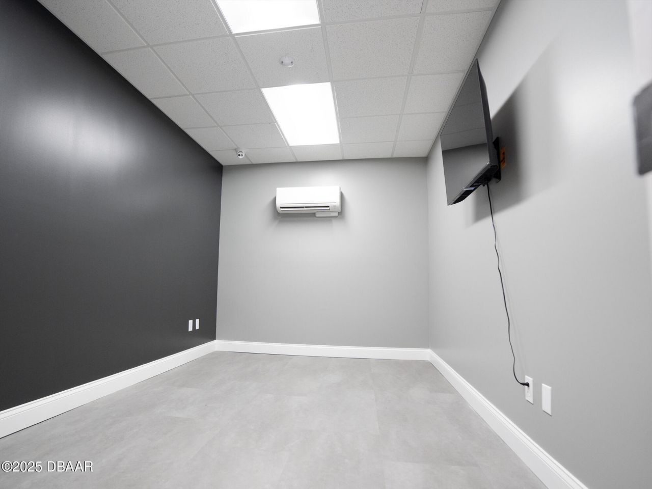 309 N Woodland Boulevard, Deland, FL 32720 Photo