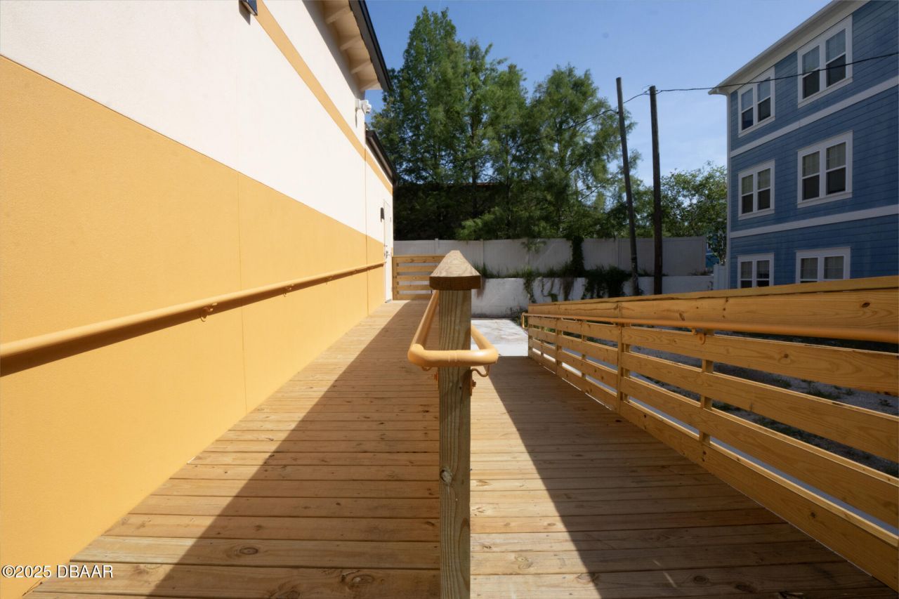 309 N Woodland Boulevard, Deland, FL 32720 Photo