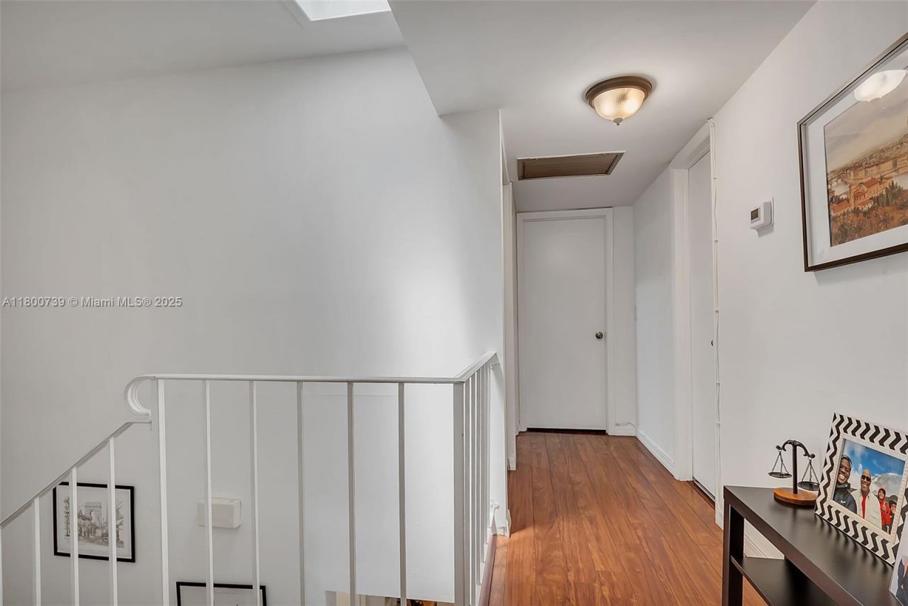 1541 NW 92nd Ave, Unit 186, Pembroke Pines, FL 33024 Photo