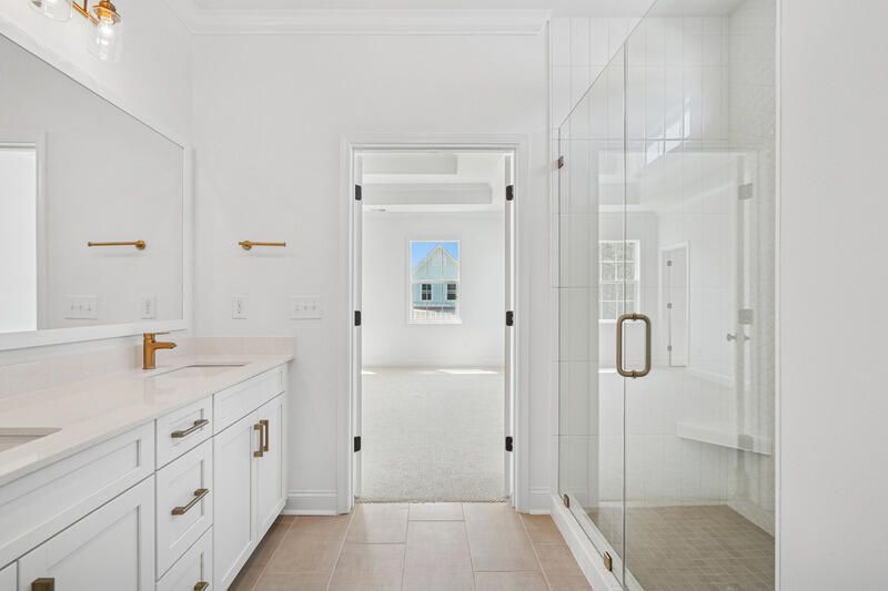 128 Falaise Street Photo 13