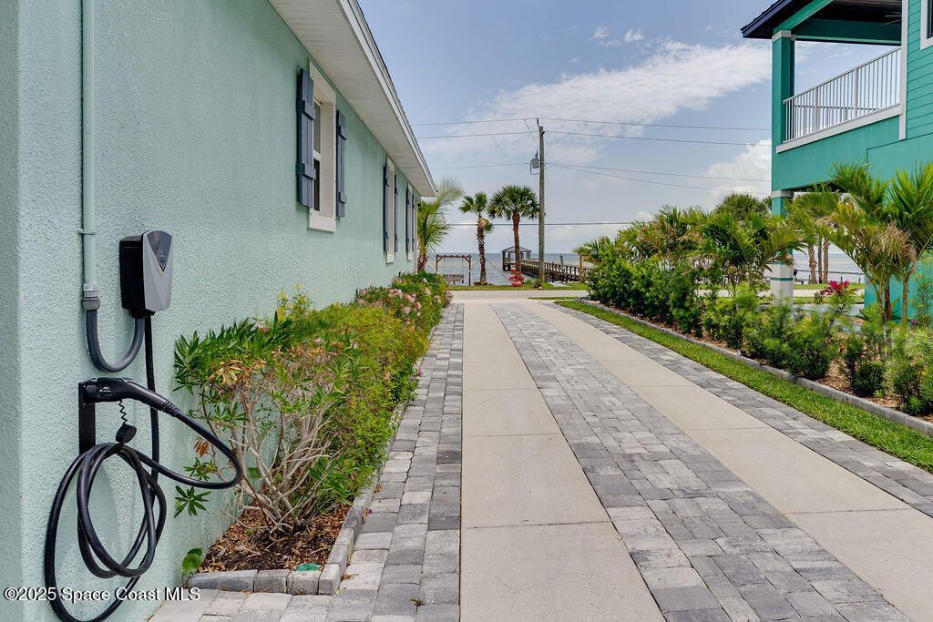 5250 Riveredge Drive, Titusville, FL 32780 Photo