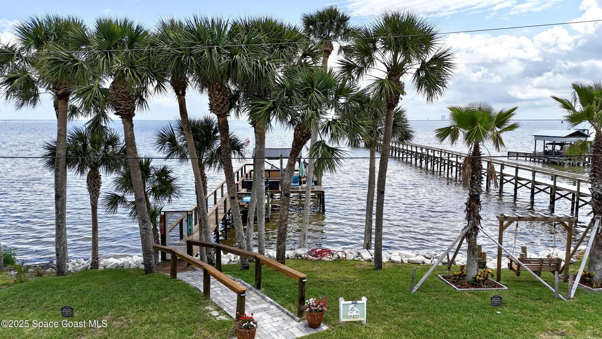 5250 Riveredge Drive, Titusville, FL 32780 Photo