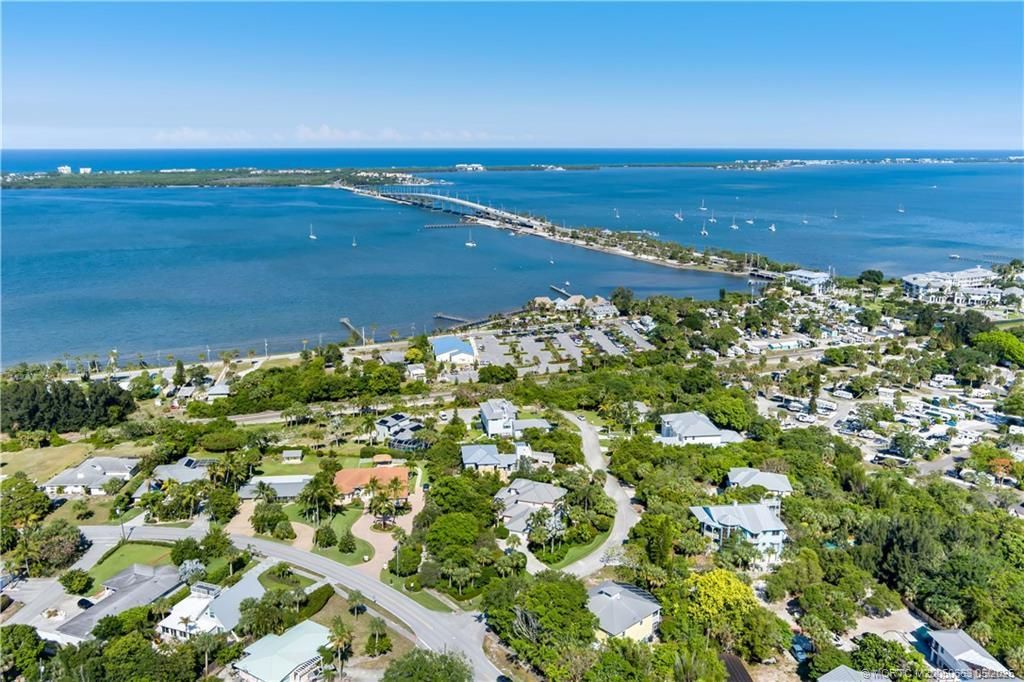 3840 NE Cheri Drive, Jensen Beach, FL 34957 Photo