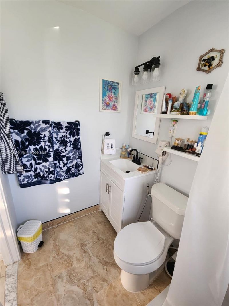 812 Lake Mcgregor Dr, Fort Myers, FL 33919 Photo