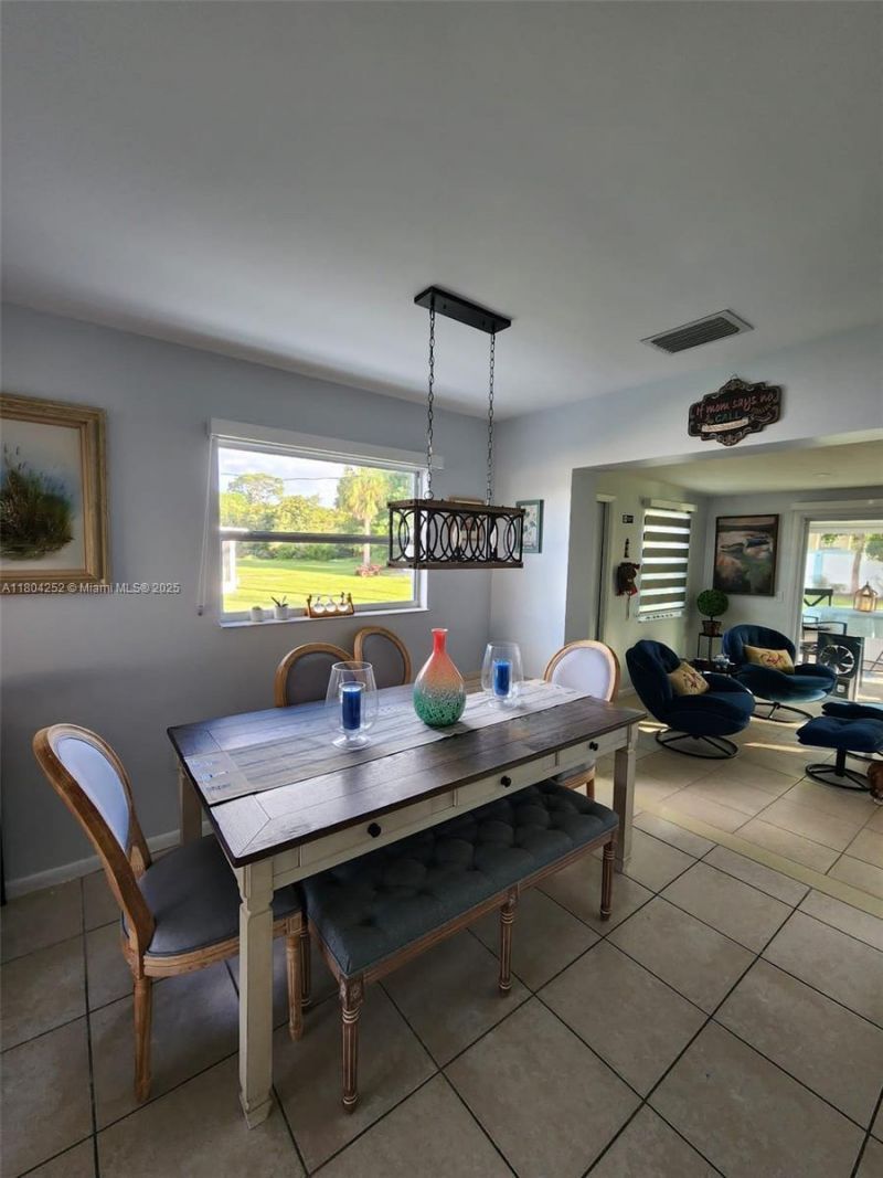 812 Lake Mcgregor Dr, Fort Myers, FL 33919 Photo