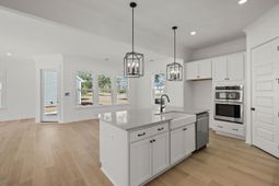 71 Downing Drive photo 4