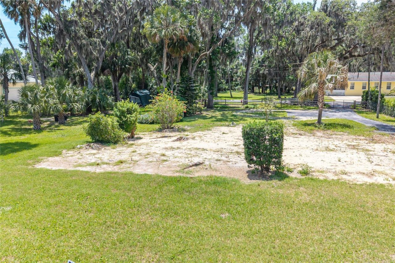 381 NW Magnolia Circle, Crystal River, FL 34428 Photo