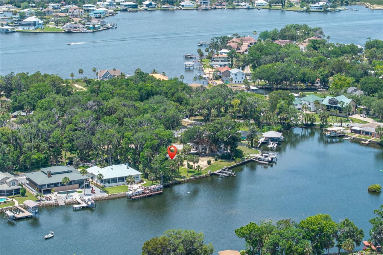 381 NW Magnolia Circle, Crystal River, FL 34428 Photo