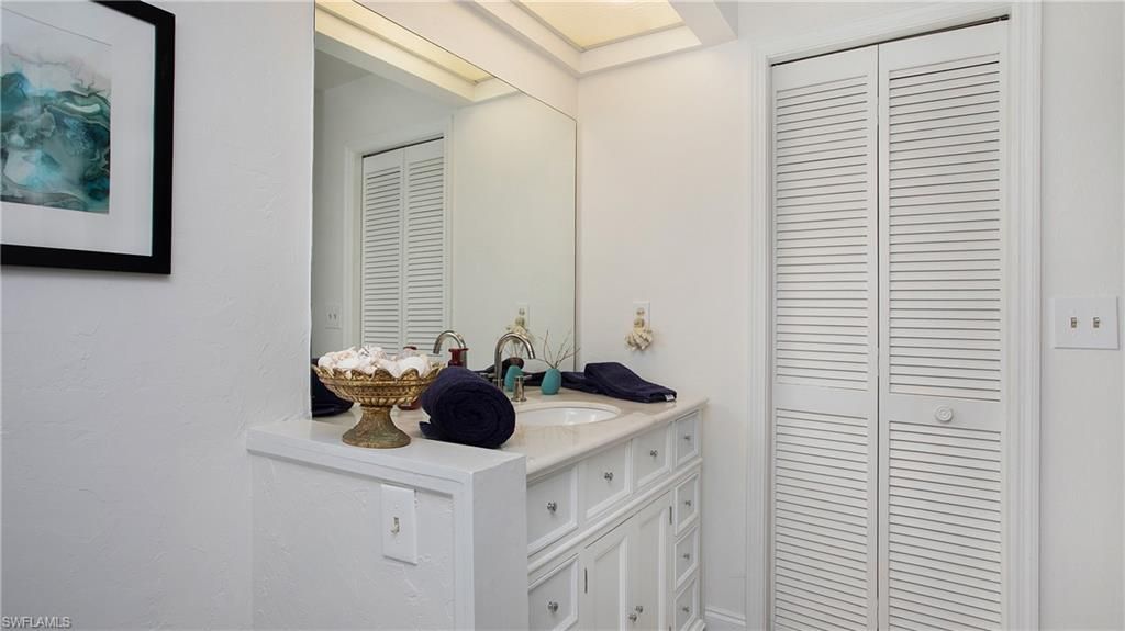 1560 Blue Point Ave, Unit 3, Naples, FL 34102 Photo