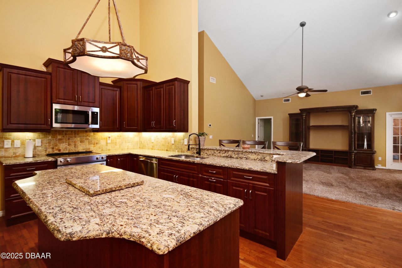 682 Ferncliff Drive, Port Orange, FL 32127 Photo