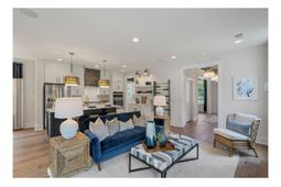 140 Falaise Street photo 4