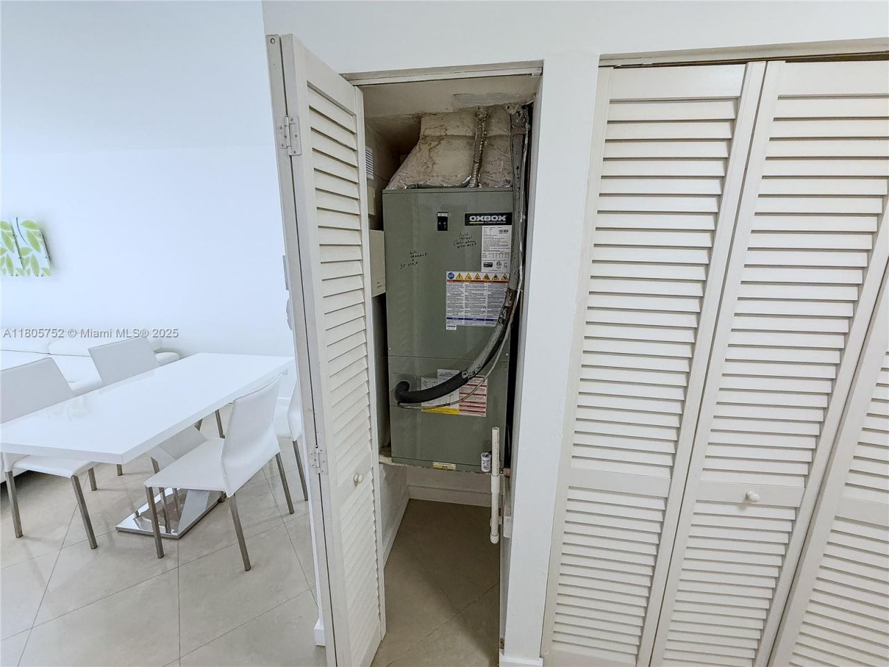 805 NW 108th Ter, Unit 7L5, Pembroke Pines, FL 33026 Photo