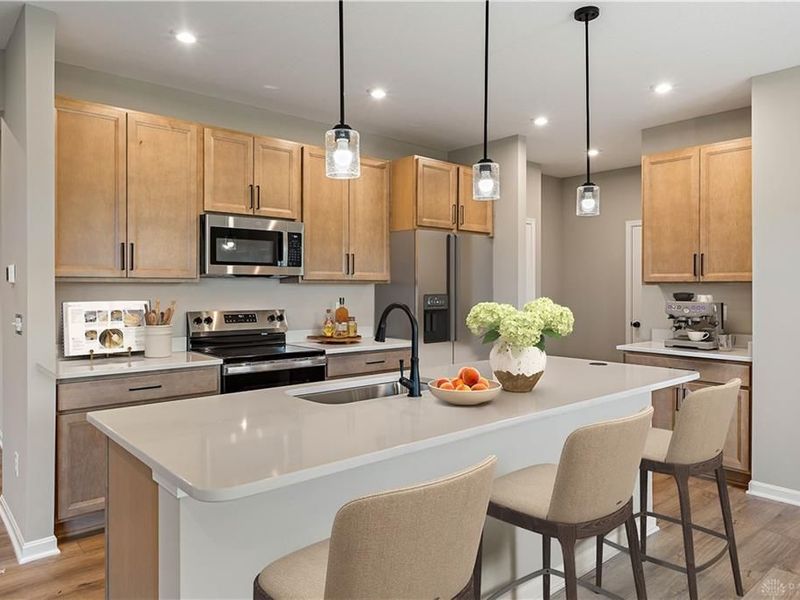 134 Kenneth Hamilton Way, Yellow Springs, OH 45387 Photo 2