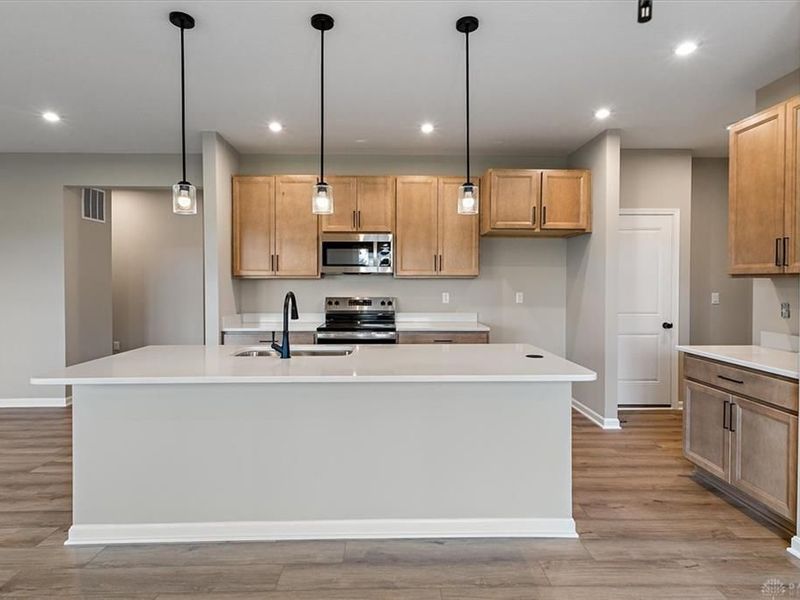 134 Kenneth Hamilton Way, Yellow Springs, OH 45387 Photo 4