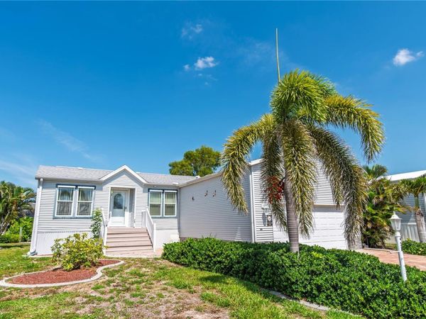 28 WINDMILL BOULEVARD, PUNTA GORDA, FL 33950