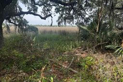 2342 Parsonage Road photo 4