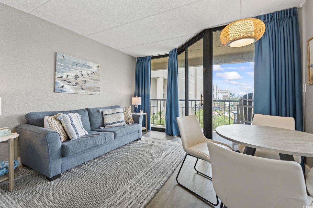 208 74th Ave. N Photo 10