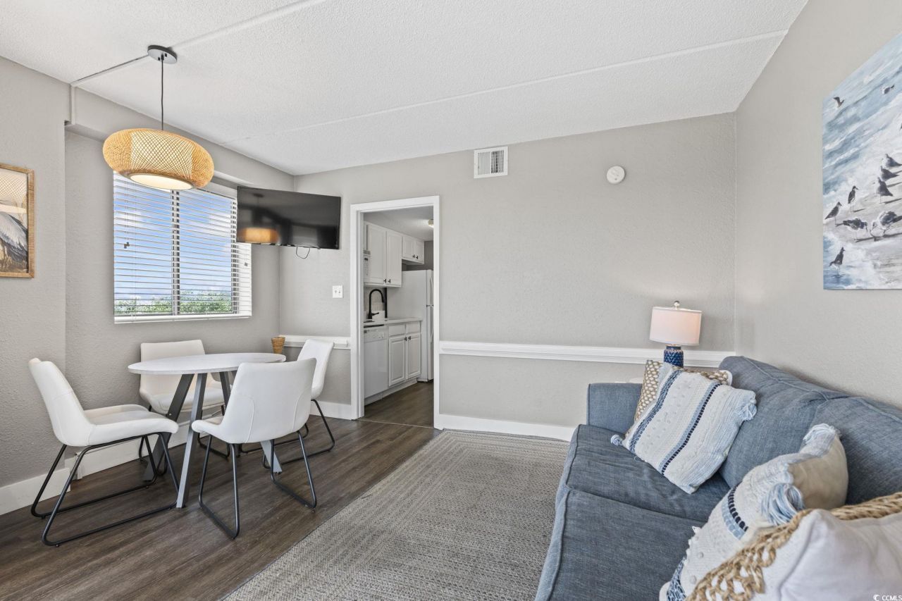 208 74th Ave. N Photo 18