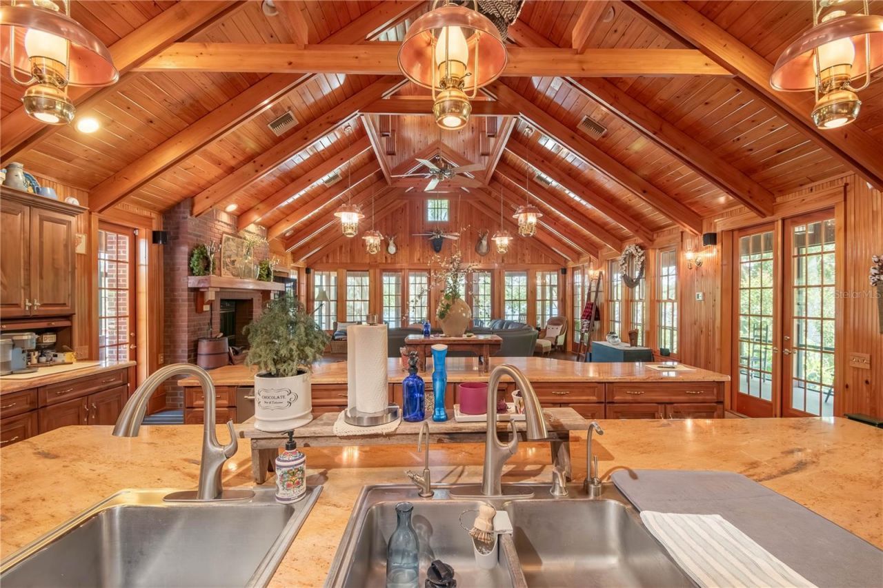 943 S County Road 21, Hawthorne, FL 32640 Photo