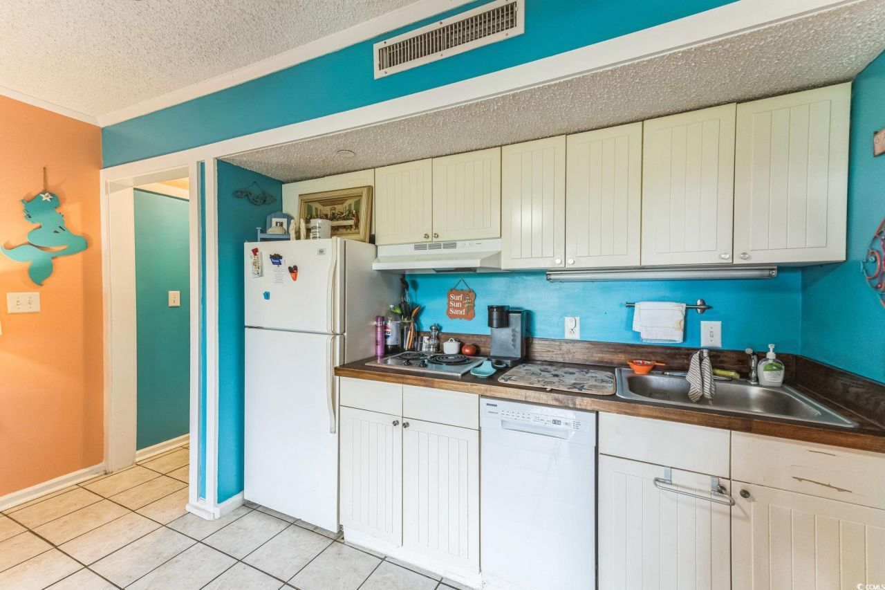 415 Ocean Creek Dr. Photo 10